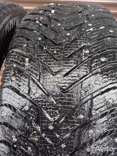 Nokian Tyres Hakkapeliitta 8 SUV 285/60 R18