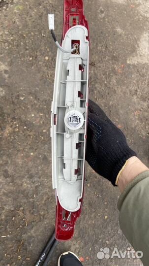 Дополнительный стоп сигнал Mazda 3 BL 2009-2013