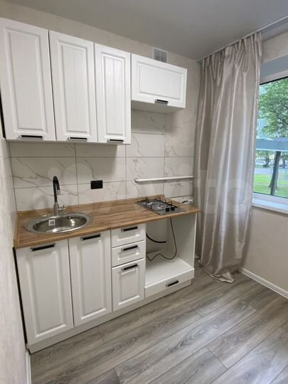 2-к. квартира, 44 м², 1/5 эт.