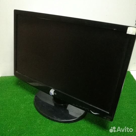 Монитор LG Flatron W2243C-PFV