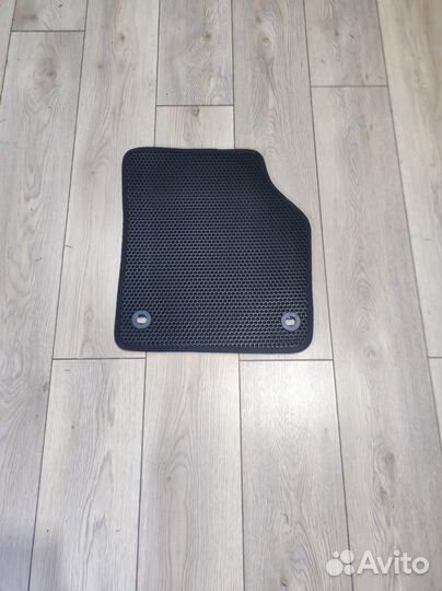 Автоковры водительские EVA Nissan Bassara JU30 Ева