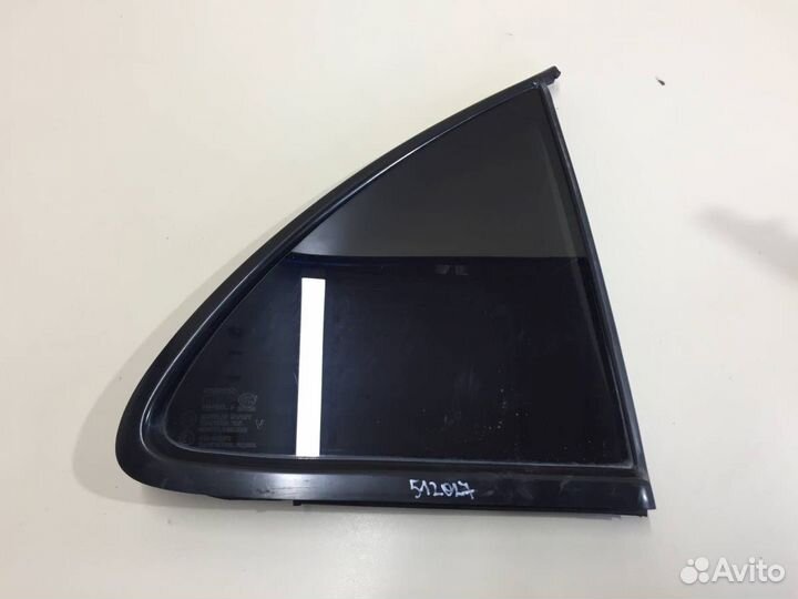 Стекло двери задней правой форточка Nissan Almera
