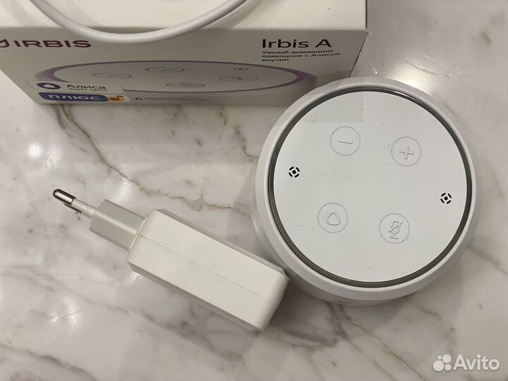 Умная колонка irbis с алисой