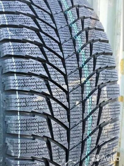 Triangle PL01 215/55 R17
