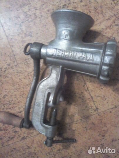 Мясорубка СССР и Тарелка декор столовая РСФСР