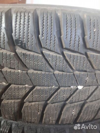 Triangle LL01 215/65 R16