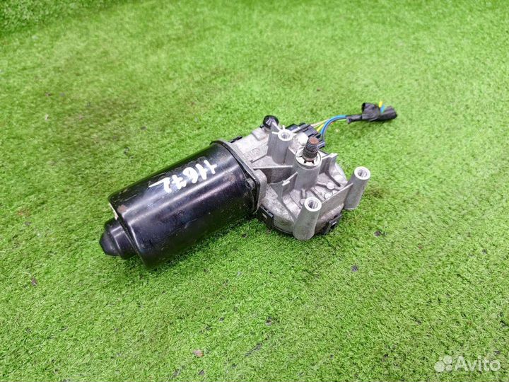 Моторчик заднего стеклоочистителя (дворника) Kia 3