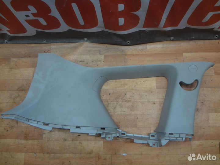 Mitsubishi Outlander XL 2006-2012 Обшивка багажник