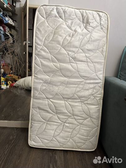 Кроватка детская с матрасом бу