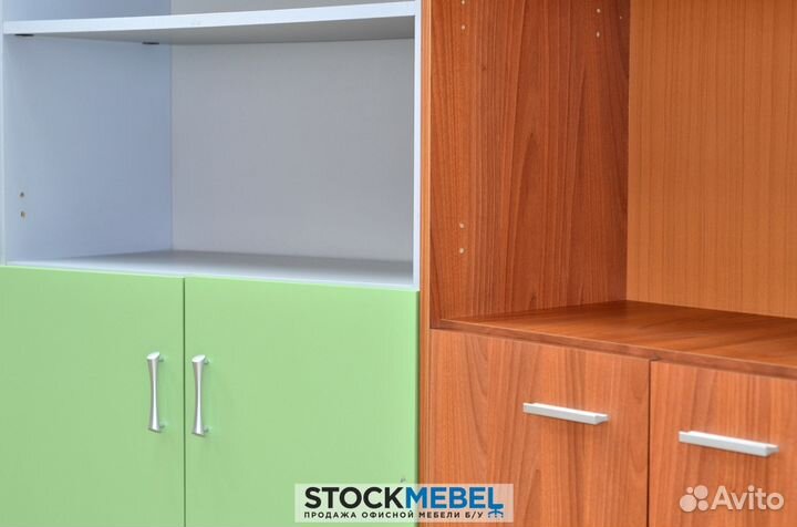 Офисный шкаф