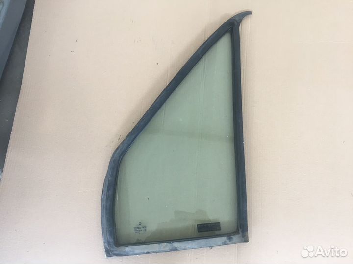 Форточка правой двери Volkswagen LT (5756)