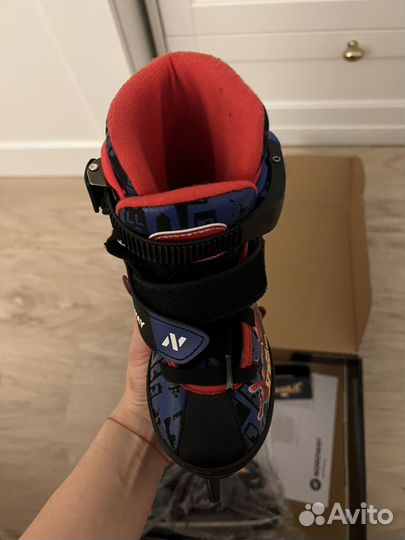 Коньки человек паук