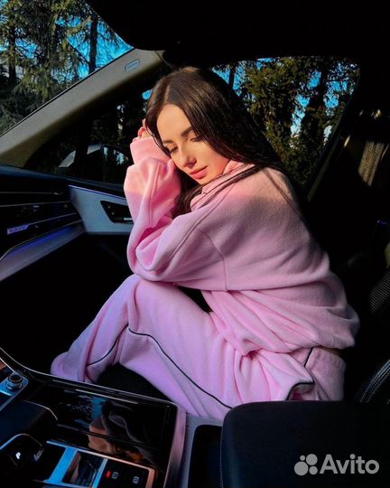 Костюм женский