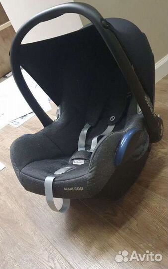 Автолюлька maxi cosi cabriofix 0-13 кг
