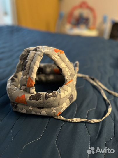 Защитный мягкий шлем для малыша