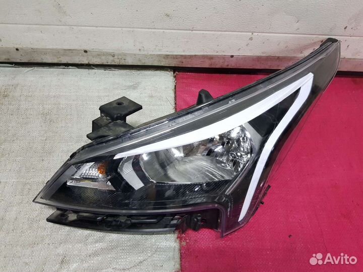 RIO 4 Фара Левая Галоген