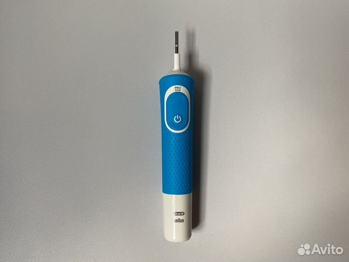 Электрическая зубная щетка Braun oral b