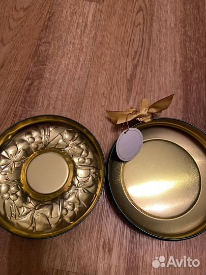 Банка из под чая