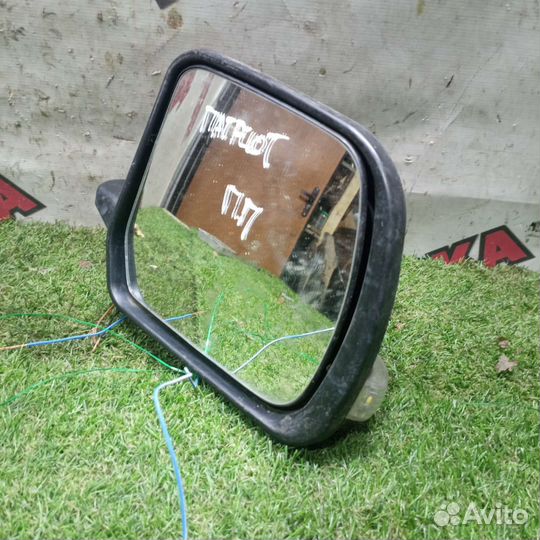 Переднее правое зеркало заднего вида УАЗ Патриот