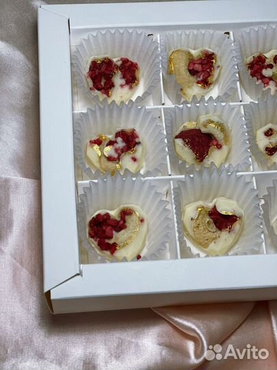 Клубника в шоколаде, шоколадные изделия