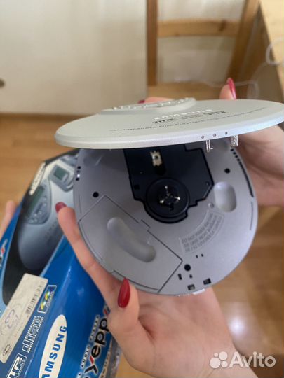 Раритетный плеер CD Yepp