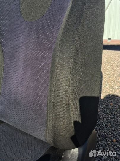 Кресла автомобильные Subaru