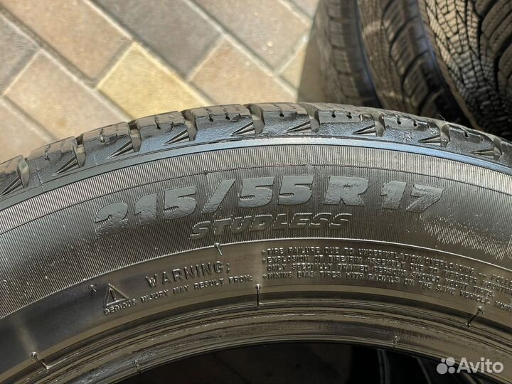 Michelin X-Ice XI3 215/55 R17 98H