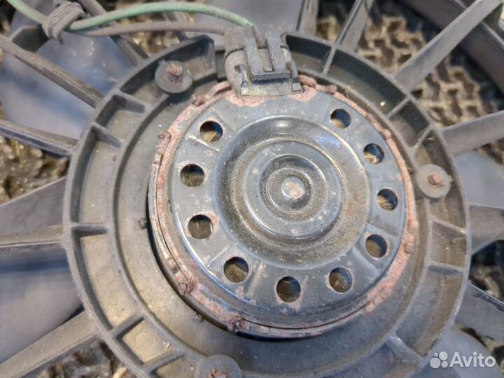 Вентилятор радиатора Jeep Liberty, 2008