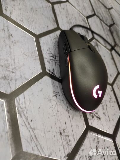 G102 Logitech игровая мышка черная новая