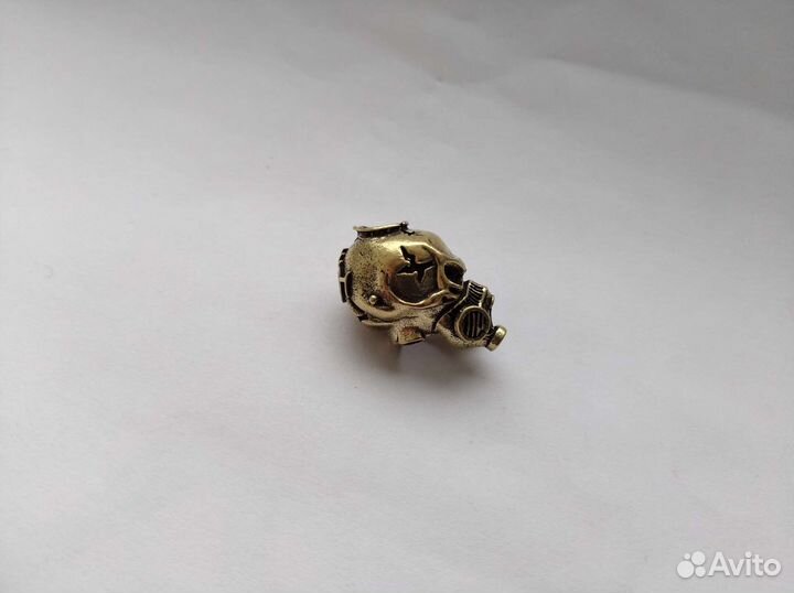 Бусина на темляк череп