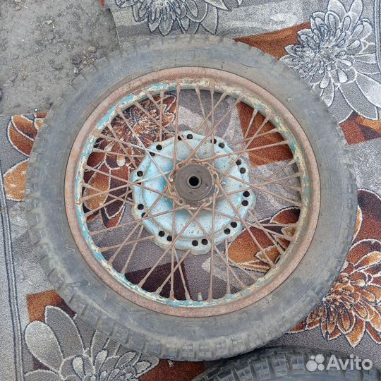 Колёса Урал М-61, М-62