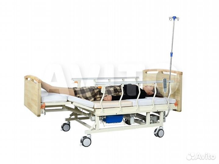 Медицинская кровать для лежачих больных туал+пульт