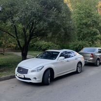 Infiniti M37 3.7 AT, 2013, 242 000 км, с пробегом, цена 1 700 000 руб.