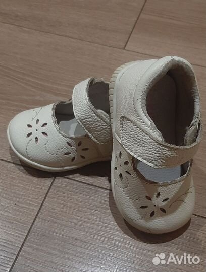 Туфли (сандали)