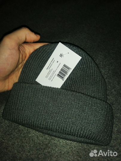 Шапка укороченная кусто бини (несколько)