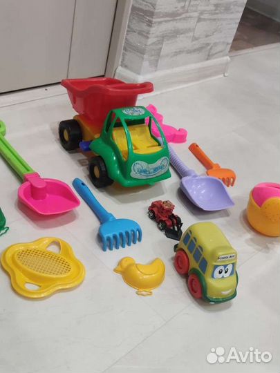 Детские игрушки