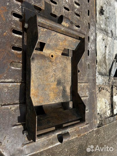 Тележка подкатная для эвакуатора и автосервиса