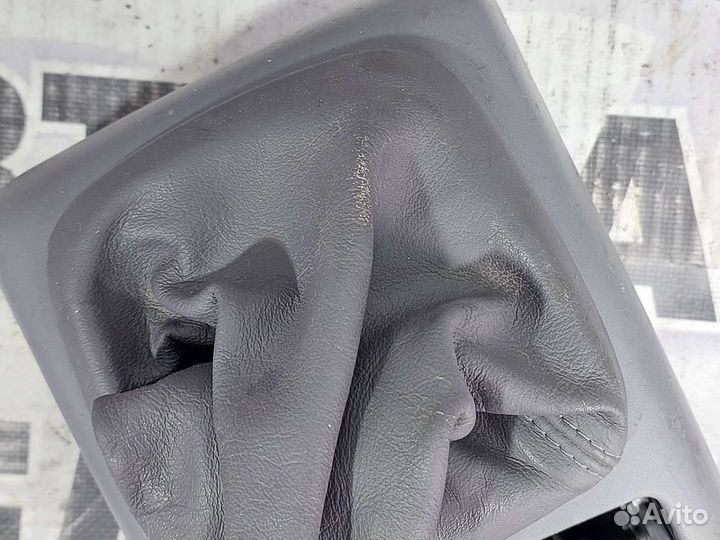 Чехол ручки МКПП Mercedes W168