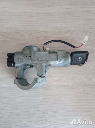 Замок зажигания Nissan Tiida C11