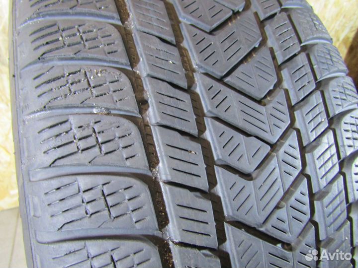 Pirelli Scorpion Winter 265/45 R21