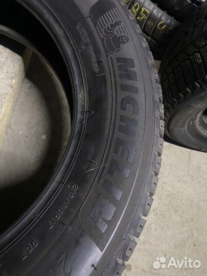 Michelin Latitude X-Ice North 3+ 215/60 R17