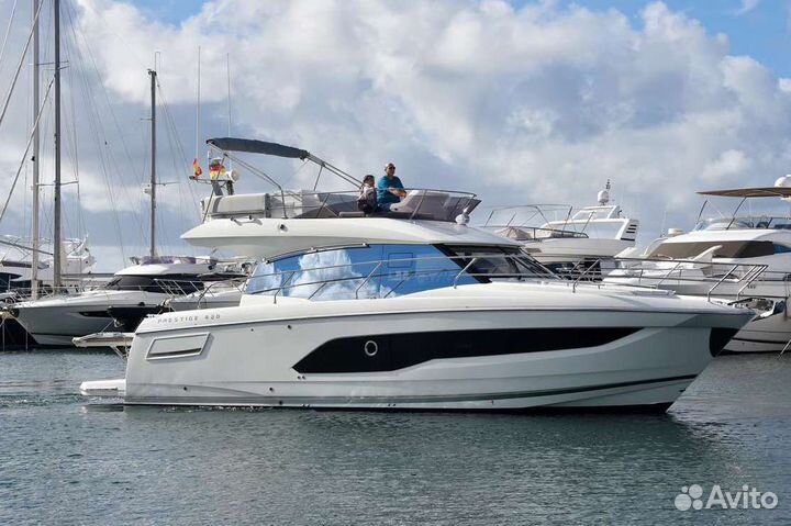 Prestige 420 Fly 2021
