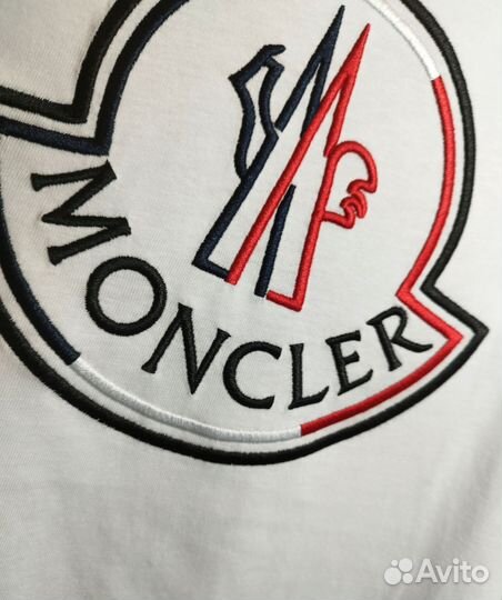 Футболка Moncler