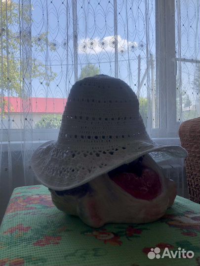 Шляпа вязаная