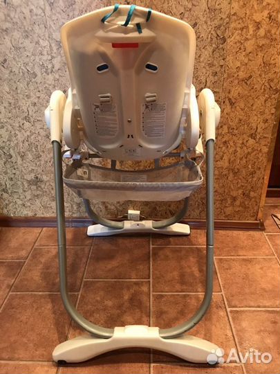 Стульчик для кормления фирмы Chicco