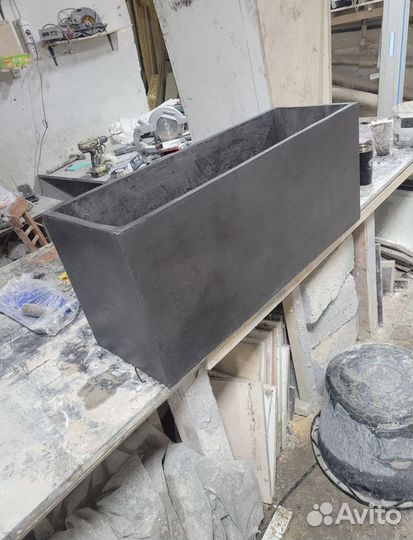 Вазоны уличные из бетона