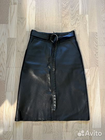 Юбка из эко кожи