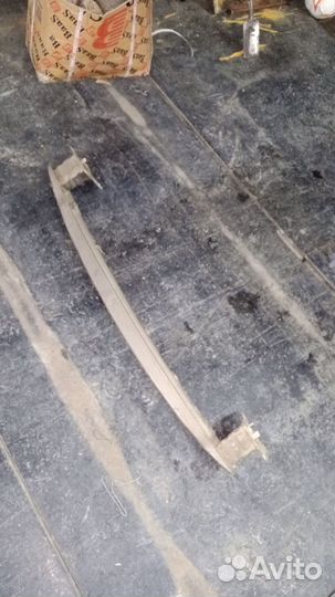 Усилитель бампера skoda yeti, задний