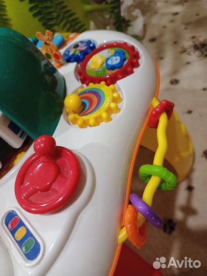 Развивающий столик жирафики мир приключений