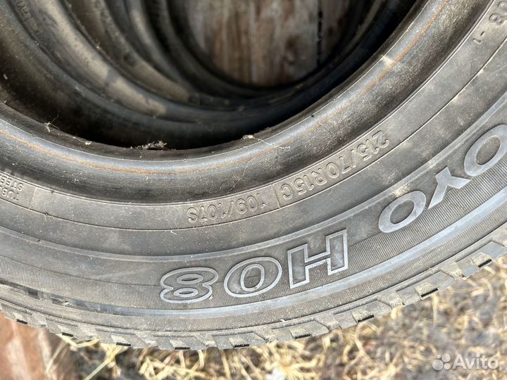 Toyo H08 215/70 R15